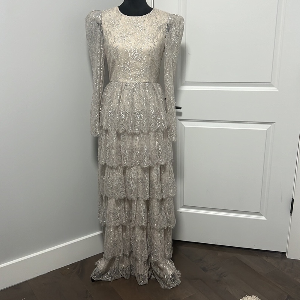 NWT Antonio Melani × Born on Fifth Clara Metallic
Tiered Ruffle Maxi Dress US 2 - Picture 7 of 9